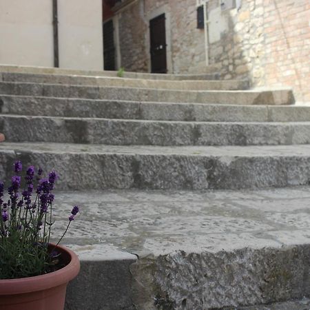 B&B Al Gravattone Venosa Buitenkant foto